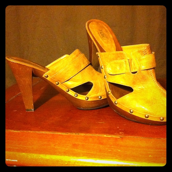 Yoki high heels
