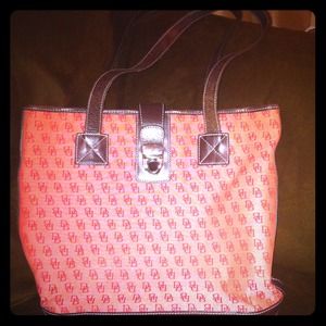 Dooney&bourke purse