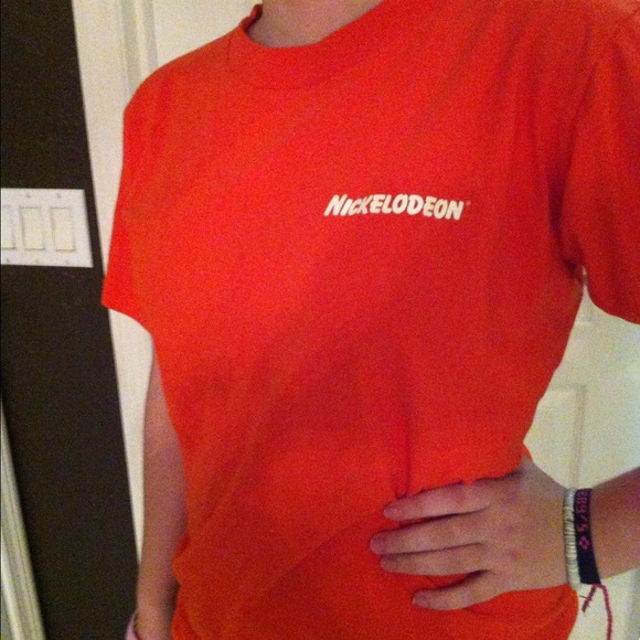 🎈🎈Sale Nickelodeon shirt
