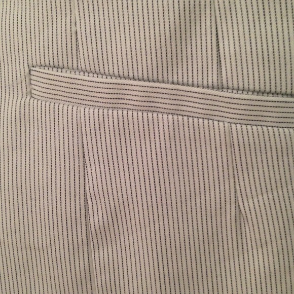 Blazer - Picture 2 of 2