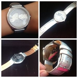 Guess Watch