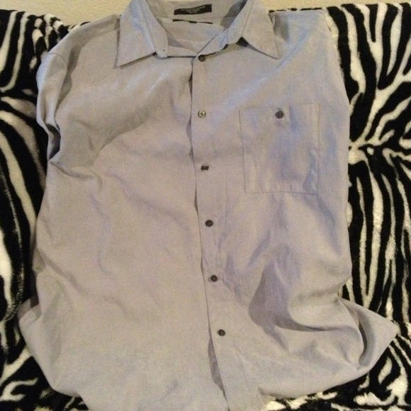Men's Button up shirt