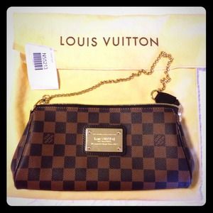 Louis Vuitton Eva Clutch (no long strap)