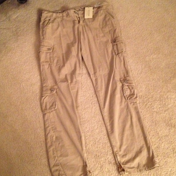 Guess khaki cargo pants