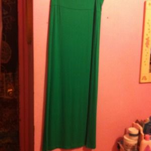 Green maxi skirt