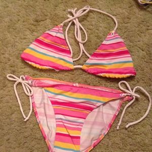 **Reduced**Aero Bikini set pink stripped
