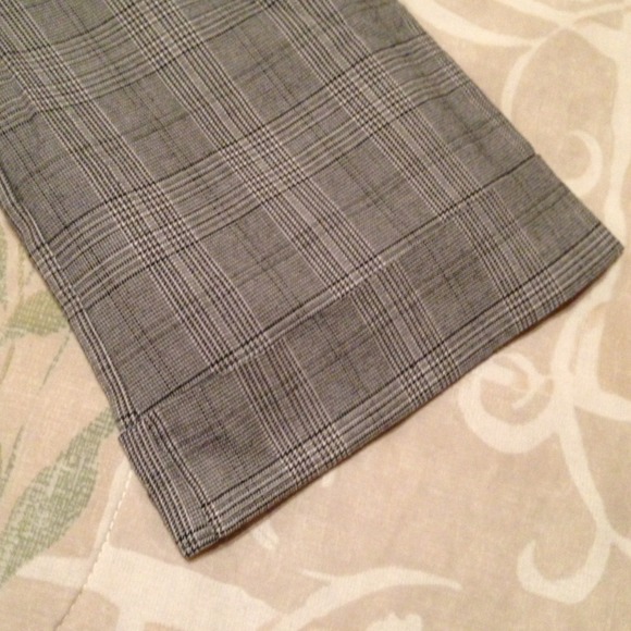 *** SOLD *** Herringbone Dress Capri Pants