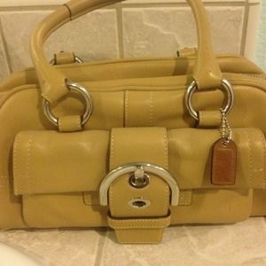 Authentic coach purse