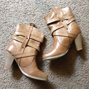 Tan Cowboy Boots w/ Box