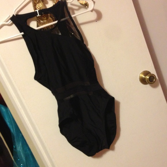 One piece bathing suit