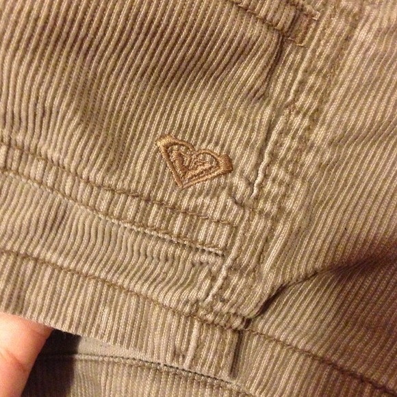 Shorts - Picture 3 of 3