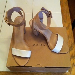 🚫Sold🚫 Zara mid heel sandals