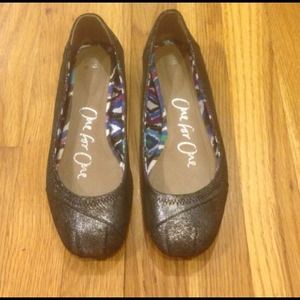 Bundle/ shoes and sandals