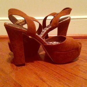 Brown madden girl shoes