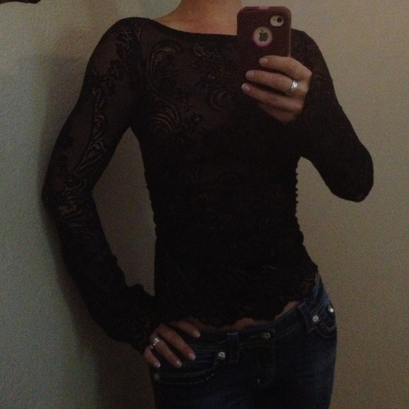 🍀TRADED🍀Black Lace top