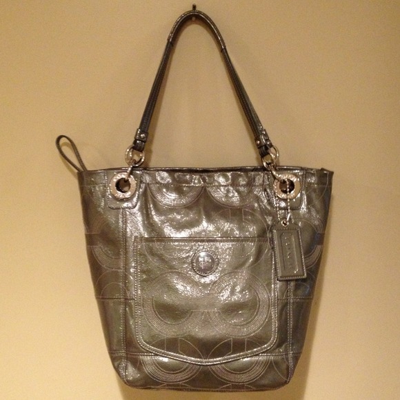 Coach 🌸 make an offer