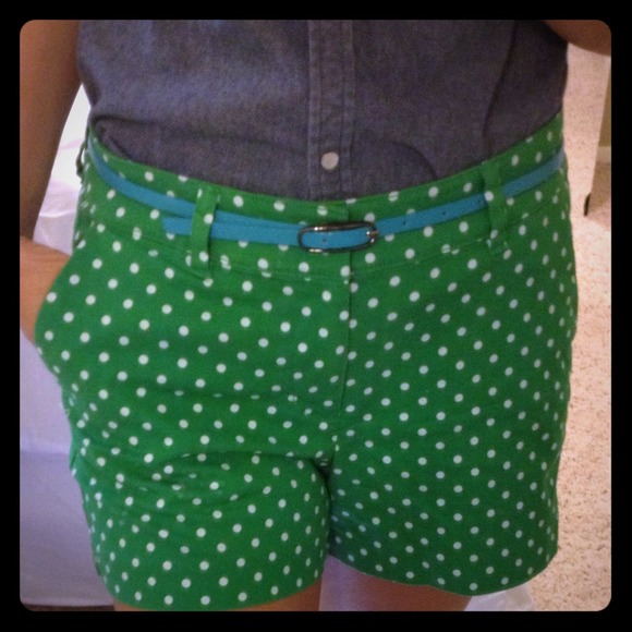 Old navy polka dot shorts