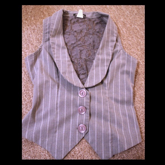Nikki Mac gray pinstripe lace back vest sz small