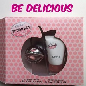 Be Delicious Fresh Blossom perfume & lotion set