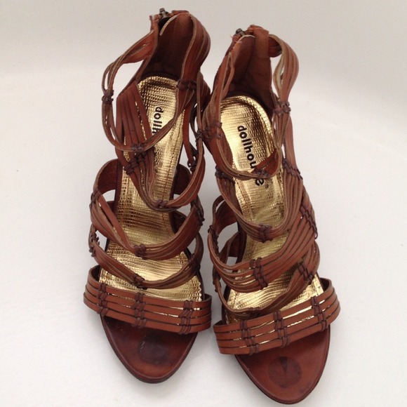 Dollhouse Brown Faux Leather Gladiator Heels Sz 8 - Picture 4 of 4