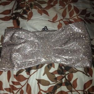Sparkle clutch