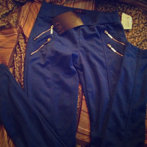 Royal blue jogging (SOLD!)