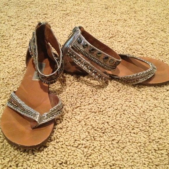 Steve Madden Devinne sandals