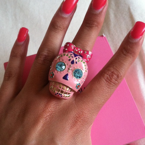 ❌SOLD!!❌ Betsy Johnson Skull Candy ring! 💕 - Picture 2 of 4