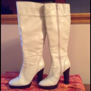 "JUST REDUCED" VS Colin StuartWinter White Boots