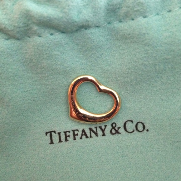 SOLD Tiffany & Co 18k Gold Elsa Peretti Open Heart - Picture 2 of 4