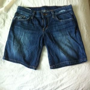 Super awesome. Joes brand jean shorts.
