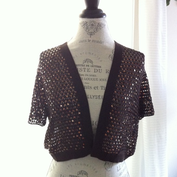 BUNDLE!! Brown sequins sweater!