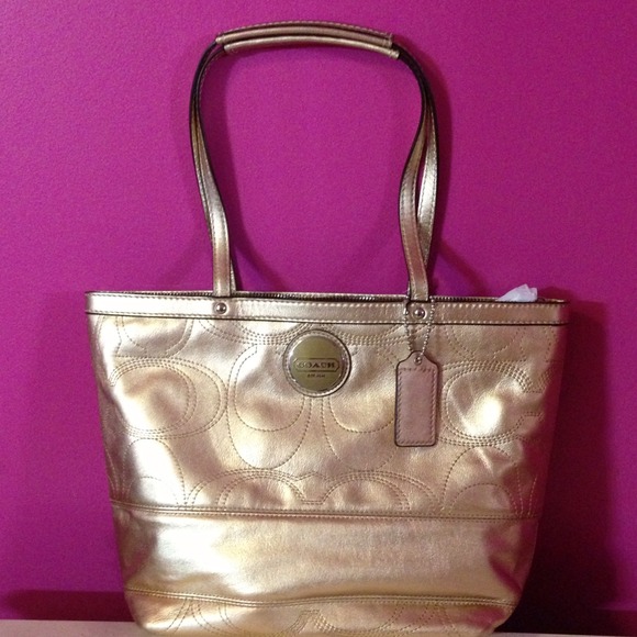 NEW Bronze Coach Bag w/ Stiched Logo Design