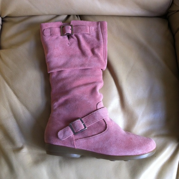 *** HP Pink Nine West Boots***