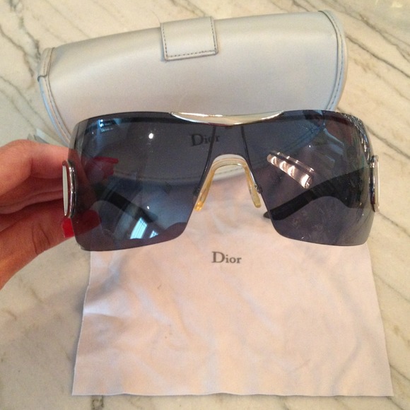 Christian Dior sunglasses - Picture 3 of 4
