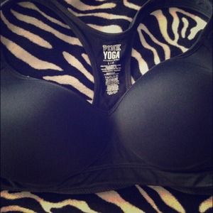 Victoria's Secret Pink sportsbra ❌❌sold❌❌