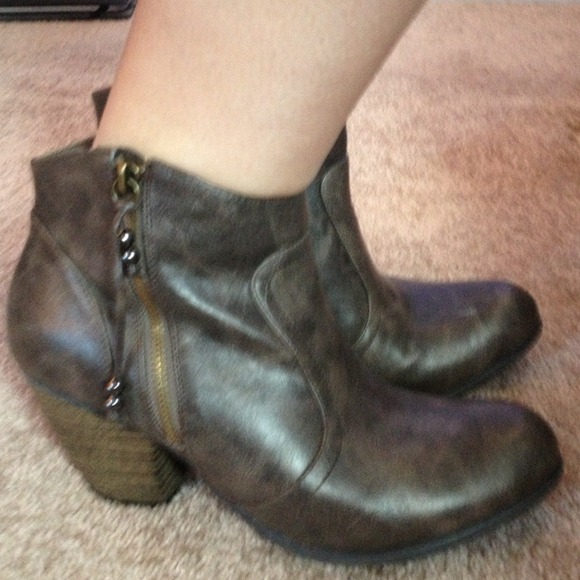 Cowgirl booties