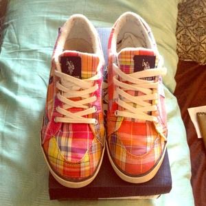 Womens US Polo shoes.