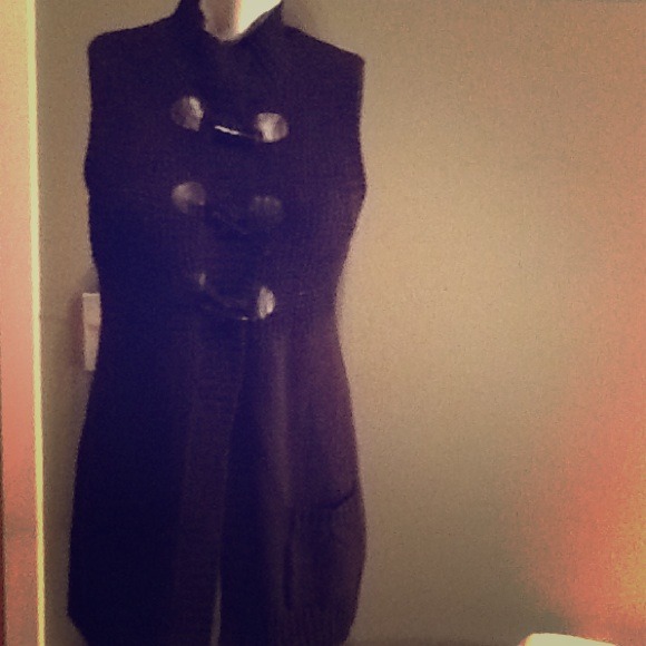 🚫🚫TRADE🚫🚫*BLACK SWEATER VEST