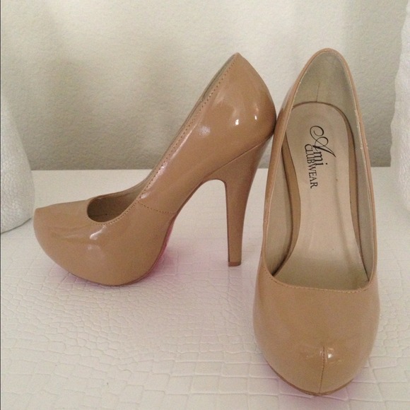 ONLY FOR  @mollyb33  Nude color heels