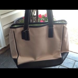 Coach Hamptons bag