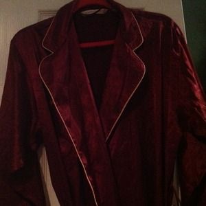 Victoria Secret Robe !