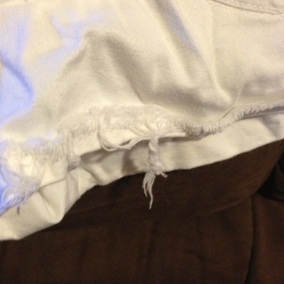 ❌SOLD!!! ❌L.E.I cutoff shorts - Picture 4 of 4