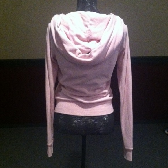 🔴SOLD🔴Powder pink vs hoodie - Picture 3 of 3