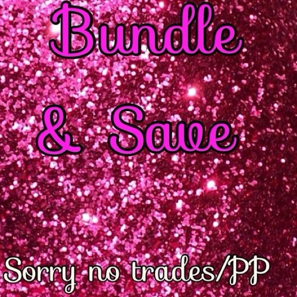 GAP® Crochet Detailed Tanks - Picture 2 of 2