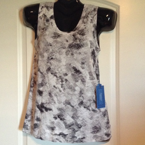 Vera Wang summer top new with tags! - Picture 1 of 4