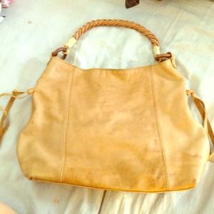 💥SOLD💥 Tan Banana Republic Purse!