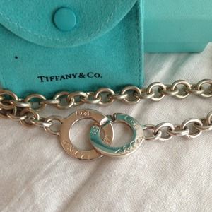 Tiffany toggle necklace