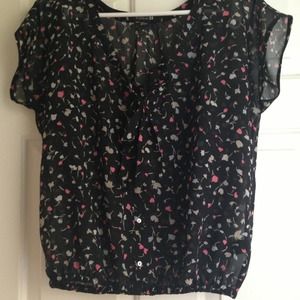 SOLD NWOT Super Cute Sheer F21 Button up S/S