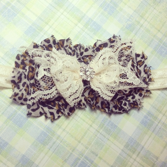 CHEETAH SHABBY HEADBAND, MANY DESIGNS! Each 6.50$ - Picture 1 of 3